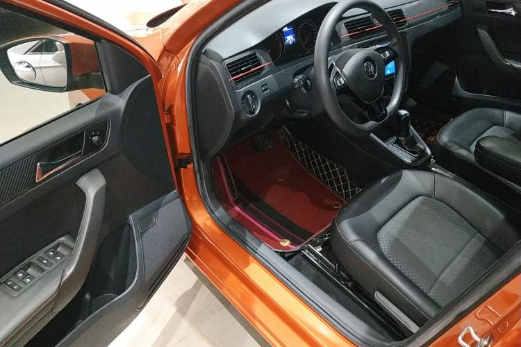 Used Volkswagen Santana 2018 Haval H9 1.5L Automatic Comfort Edition Driver Seat