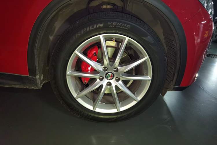 Used Alfa Romeo Stelvio 2017 2.0T 280HP Luxury Edition