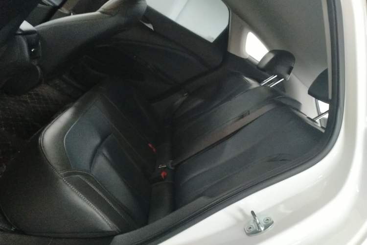 Used Buick Velite 6 2023 430km Range Commuter Version
