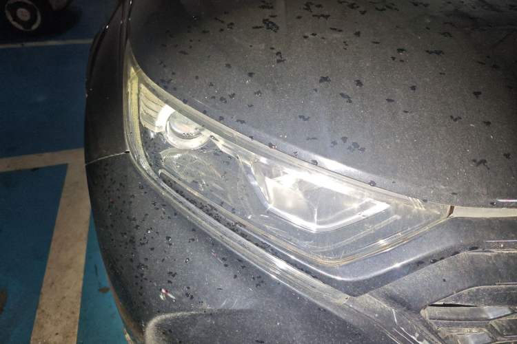 Used Honda CR-V 2019 240TURBO CVT 2WD Fashion Edition China V Right Front Headlight