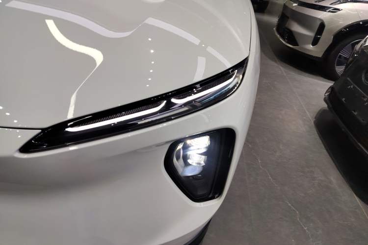 Used Nio ES6 2024 75 kWh