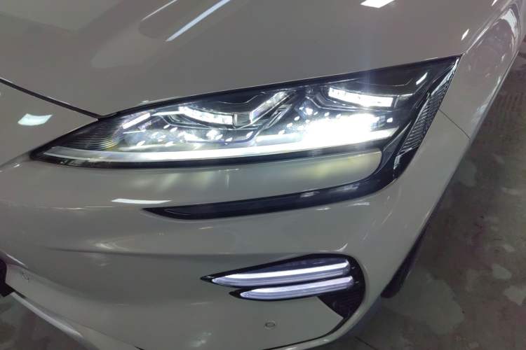 Used BYD Song PLUS New Energy 2023 Champion Edition EV 605KM Flagship PLUS