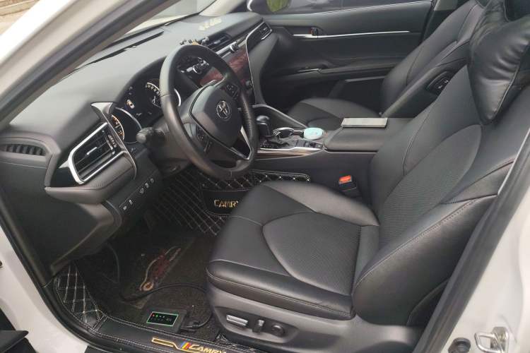 Used Toyota Camry 2019 Revised Version 2.0G Luxury Edition