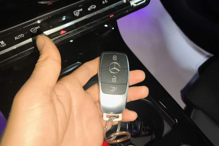 Used Mercedes-Benz A-Class 2023 A 200 L Fashion Model Vehicle Key