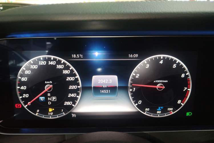 Used Mercedes-Benz E-Class 2019 Restyled E 300 L Sporty and Stylish Edition