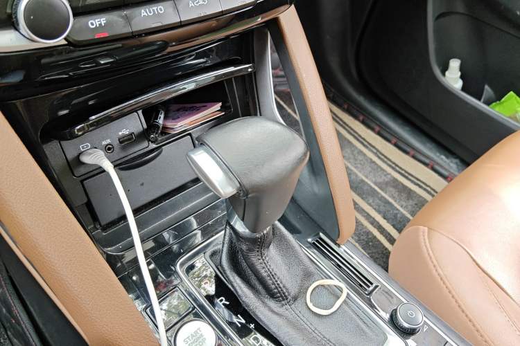 Used BORGWARD BX7 2016 28T Two-Wheel Drive Luxury Version 5 Seats
