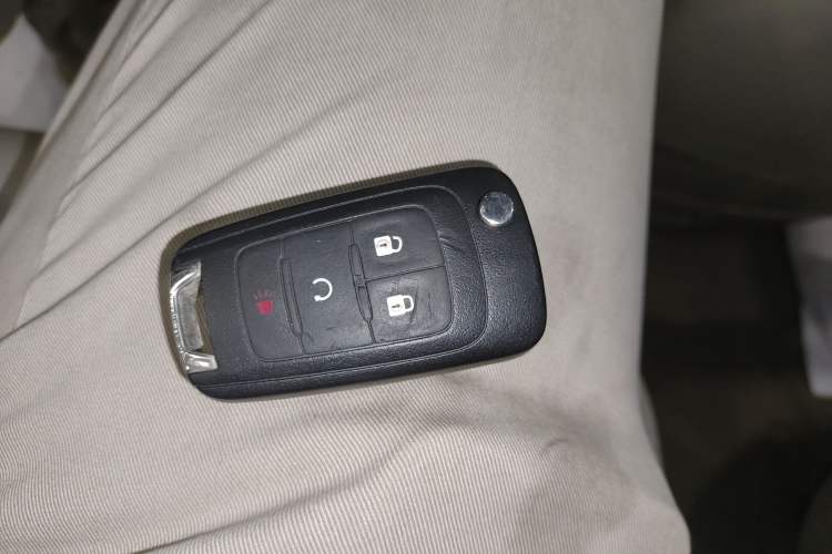 Used Buick GL8 2015 2.4L Luxury Business Premium Edition Vehicle Key