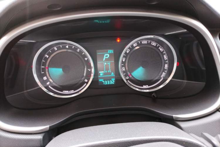 Used Chevrolet Lova RV 2016 1.5L Automatic Smart Drive Edition Instrument Cluster