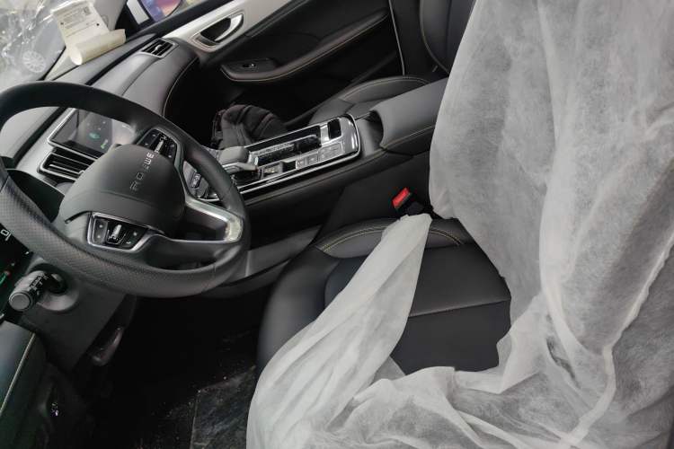 Used Roewe i6 MAX New Energy 2023 EV 420 Skyroof Special Edition
