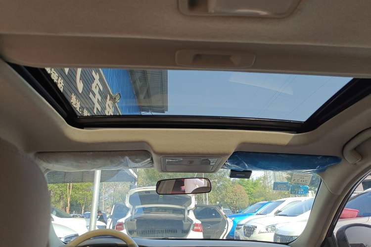 Used Nissan Sylphy 2016 Classic 1.6XE Manual Leading Edition
