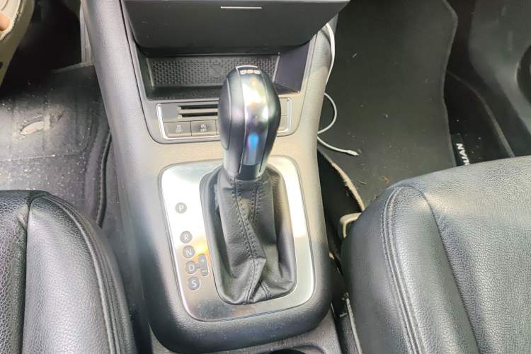 Used Volkswagen Tiguan 2016 280TSI Automatic Two-Wheel-Drive Silk Road Style Edition
