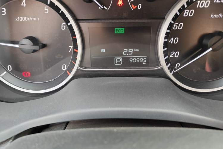 Used Nissan Sylphy 2021 Classic 1.6XE CVT Comfort Edition Odometer Close Up