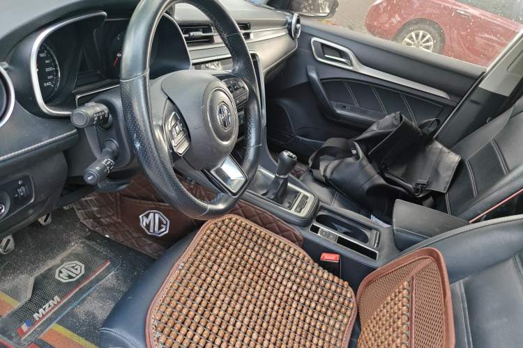 Used MG 6 2017 20T Manual Luxury Smart Connect Version China V Standard