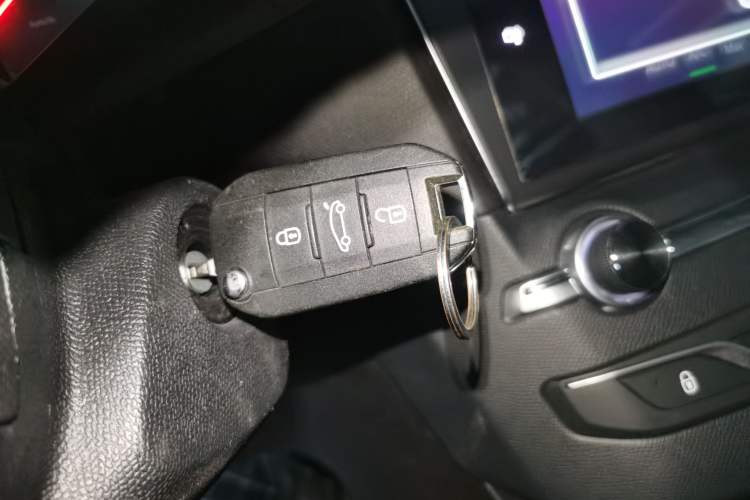 Used Peugeot 408 2016 1.6T Automatic Luxury Edition
