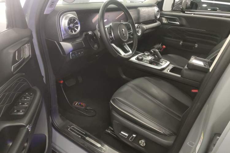 Used Tank 300 2023 2.0T Iron Rider 02 Driver Seat