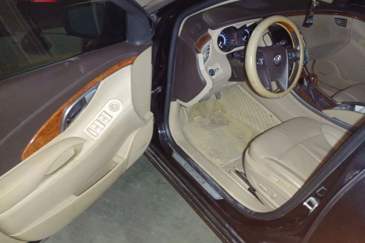 Used Buick LaCrosse 2012 2.4L SIDI Luxury Edition