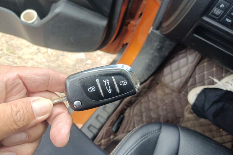 Used Luxgen U6 SUV 2014 1.8T Fashion Edition
