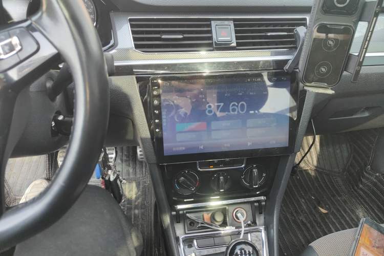 Used Volkswagen C-TREK 2018 1.5L Manual Comfort Model
