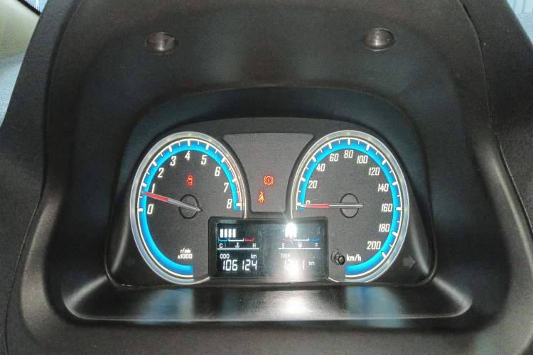 Used Baojun 730 2014 1.5L Manual Luxury Navigation ESP Version 7 Seats
