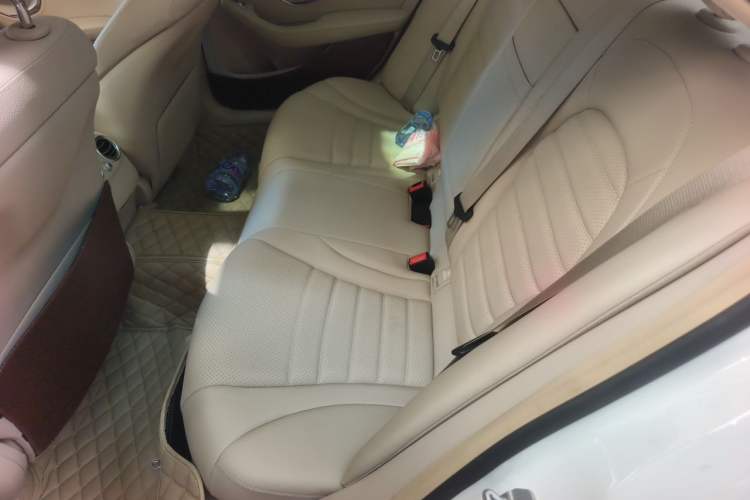 Used Mercedes-Benz C-Class 2015 Facelift C 200 L