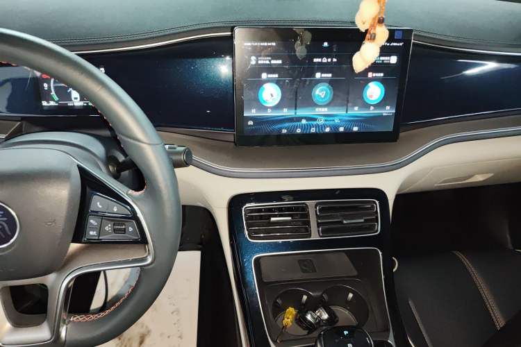 Used BYD Qin PLUS 2021 EV 400KM Luxury Model