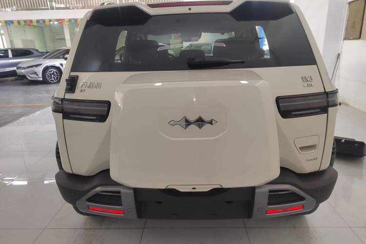 Used Formula Leopard Titanium 3 2025 501 km All-Wheel Drive Intelligent Driving Max Edition