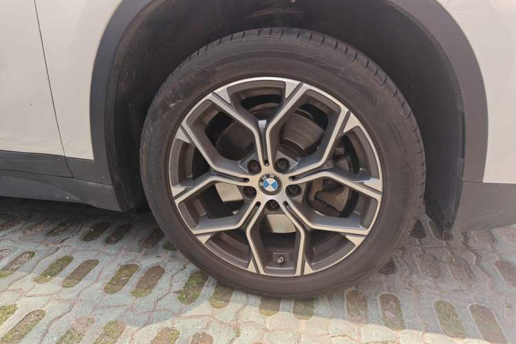 Used BMW X1 2021 Restyled sDrive25Li Leading Edition
