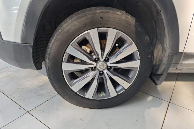 Used Changan CS95 2017 2.0T Two-Wheel Drive Zhitu Edition