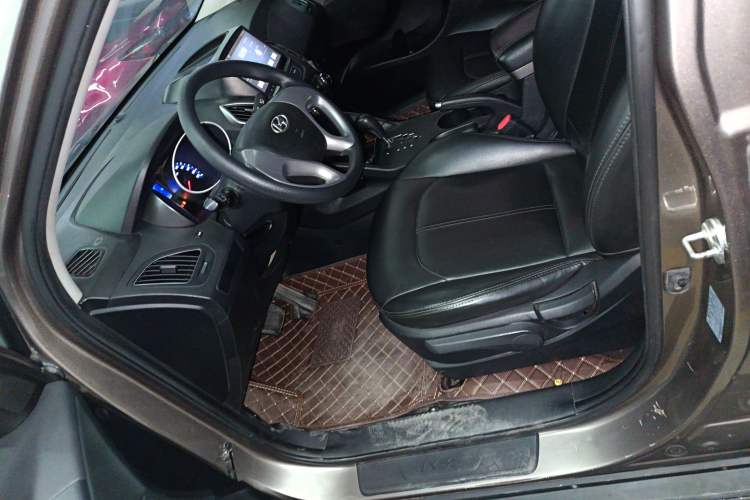 Used Hyundai ix35 2015 2.0L Automatic 2WD Comfort Edition China IV Standard