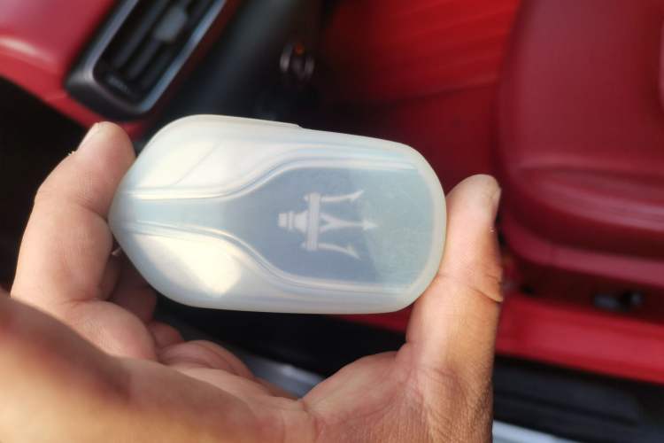 Used Maserati Levante 2016 3.0T Standard Edition Vehicle Key