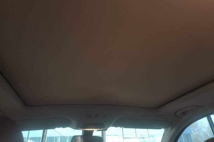 Used BMW 5 Series GT 2015 528i Leading Model
