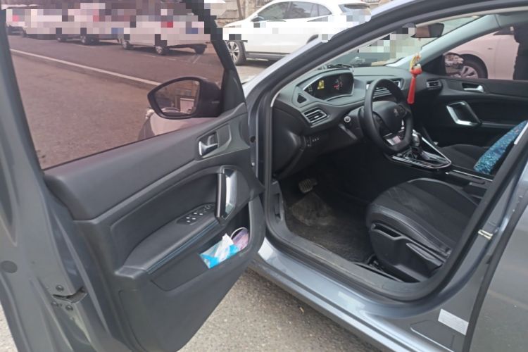 Used Peugeot 308 2016 1.6L Automatic Luxury Edition Driver Seat