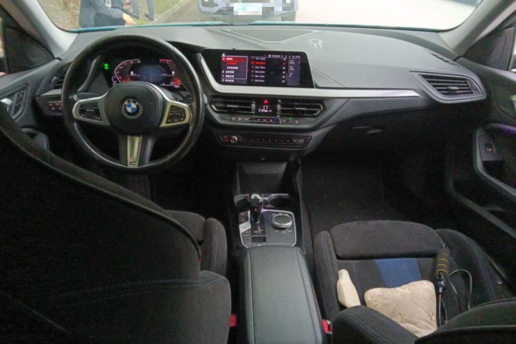 Used BMW 2 Series 2021 225i Four-Door Coupe M Sport Night Edition Center Console