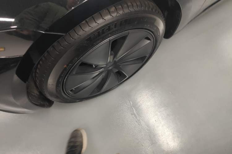 Used Tesla Model 3 2023 Rear-Wheel-Drive Version