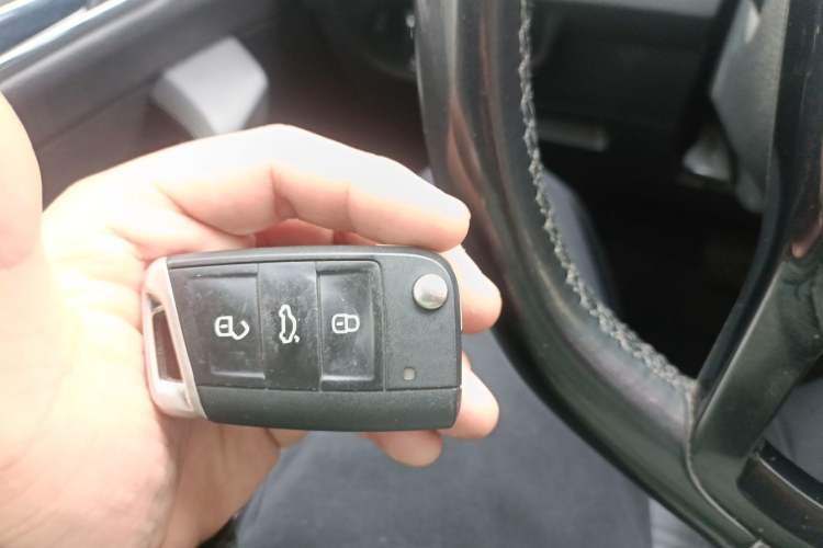 Used Volkswagen Touran 2021 Volkswagen Touran L 280TSI DSG Boundary Edition 7-Seater