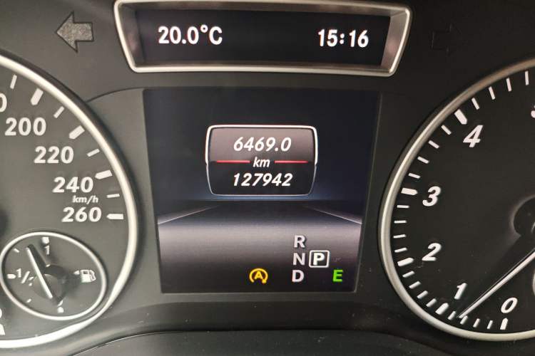 Used Mercedes-Benz A-Class 2015 A 180 Odometer Close Up