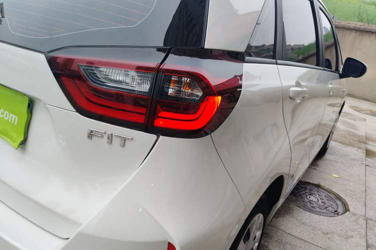 Used Honda Fit 2023 1.5L CVT Trend Edition Exterior 3