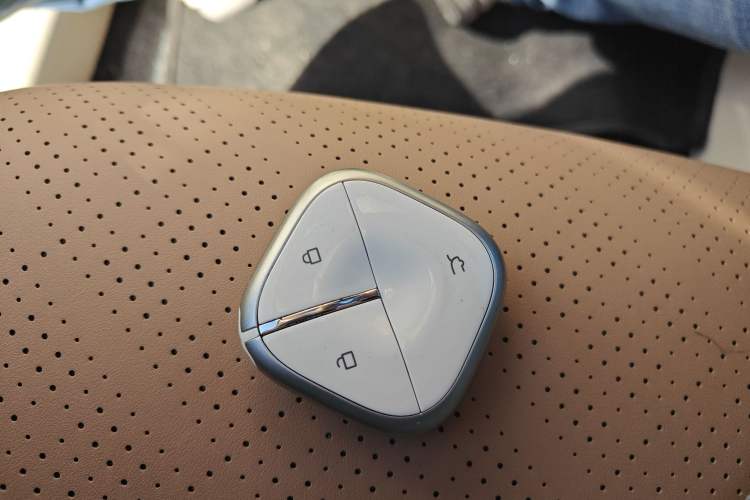 Used Wuling Bingo 2025 333 km Lingxi Connected Version
