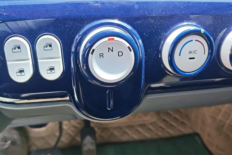 Used Bestune Pony 2025 222km Range Agile Horse Gear Lever