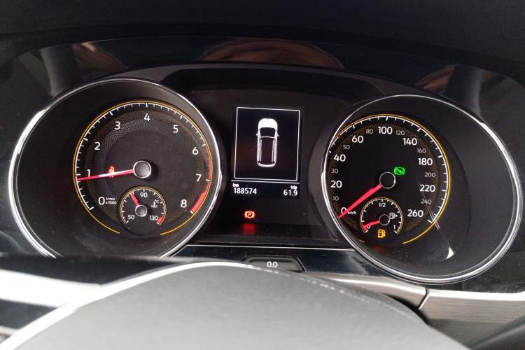 Used Volkswagen Touran 2021 Touran L 280TSI DSG Comfort Edition 7 Seats
