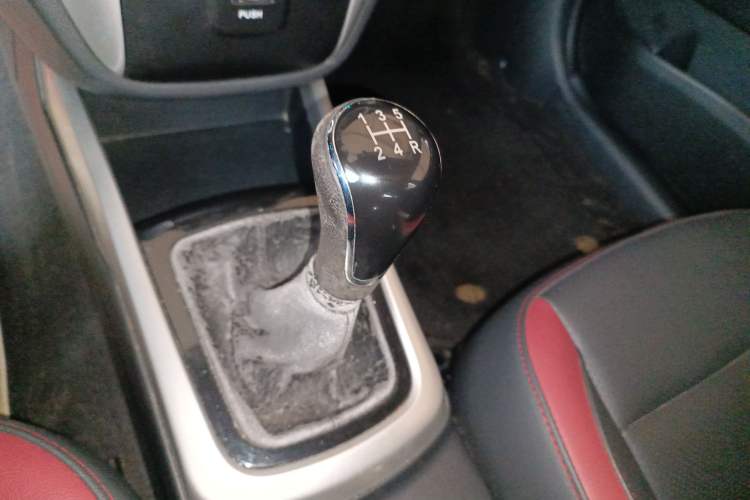Used CHANGAN Eado 2013 1.6L Manual ZhiKu Model China IV Standard Gear Lever