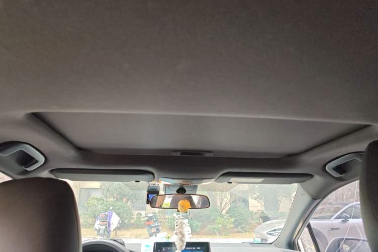 Used Toyota Levin 2021 185T CVT Luxury Edition
