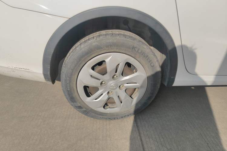 Used Baojun 310W 2017 1.5L Manual Comfort Version China VI Emission Standard
