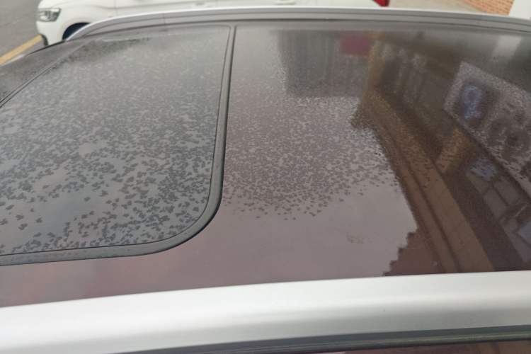 Used Geely Auto Emgrand 2016 Hatchback RS 1.5L CVT Upward Edition