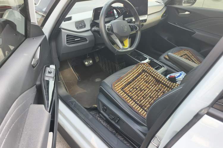 Used Volkswagen ID.3 2023 Pure Smart Edition