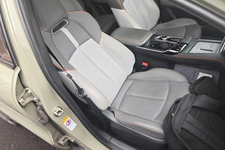 Used Changan UNI-T 2023 Second-Generation 1.5T Prestige Model