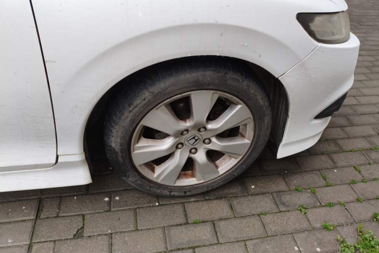 Used Honda Jade 2014 1.8L Automatic Comfort Elite Version 5 Seats