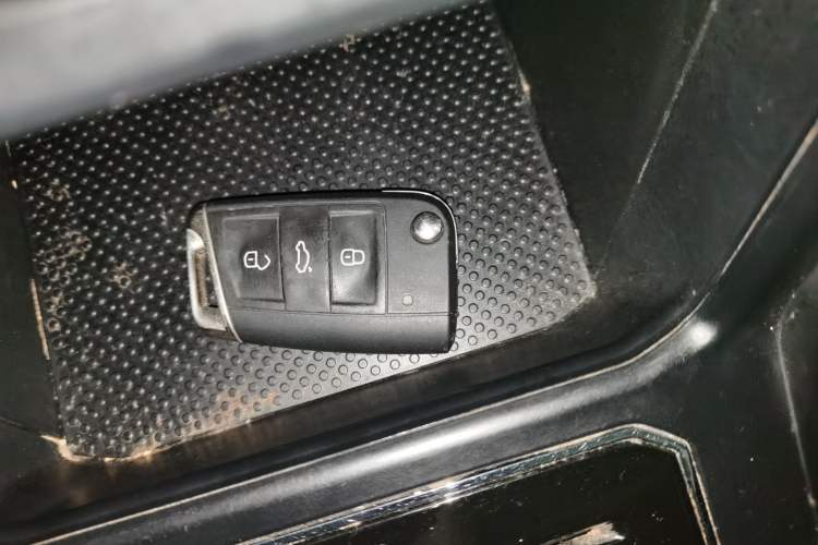 Used Volkswagen Polo 2023 Plus 1.5L Automatic Colorful Tech Edition