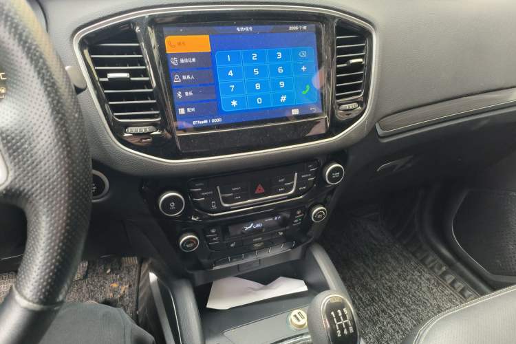 Used Geely Auto Vision X6 2016 1.8L Manual Luxury Model
