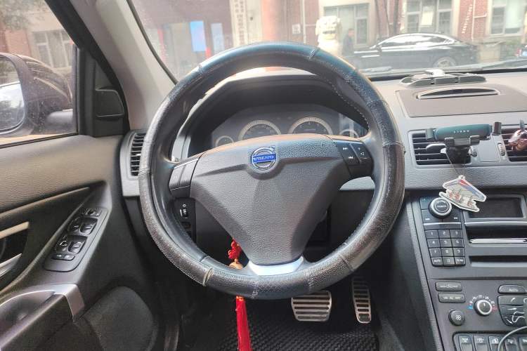 Used Volvo XC Classic 2014 T5 Luxury Edition
